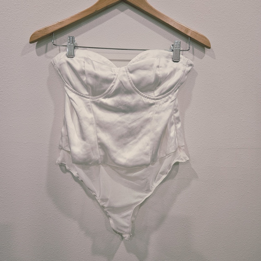 Lulus Strapless Satin Thong Bodysuit Womens Size M Boning at Bust White